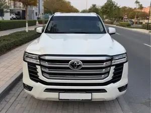 تویوتا لندکروز GXR