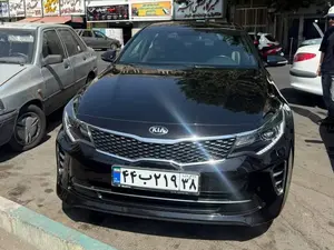 کیا موتورز کیا اپتیما 4 سیلندر GT لاین