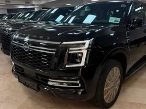 نیسان پاترول چهار در پلاتینیوم