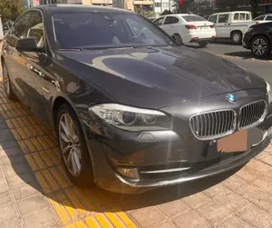 بی ام و سری 5 سدان 530i
