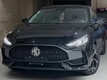 ام جی GT ساده