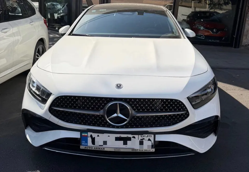 بنز کلاس A سدان A200L