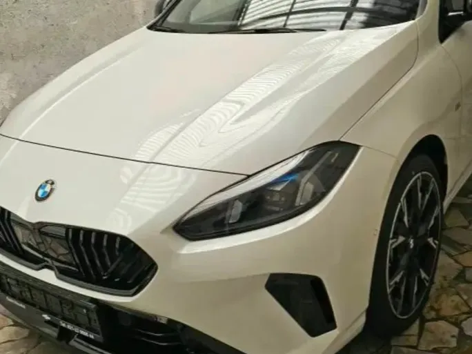 بی ام و 225L چین