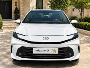 تویوتا کمری هیبرید 2.5 لیتر LE