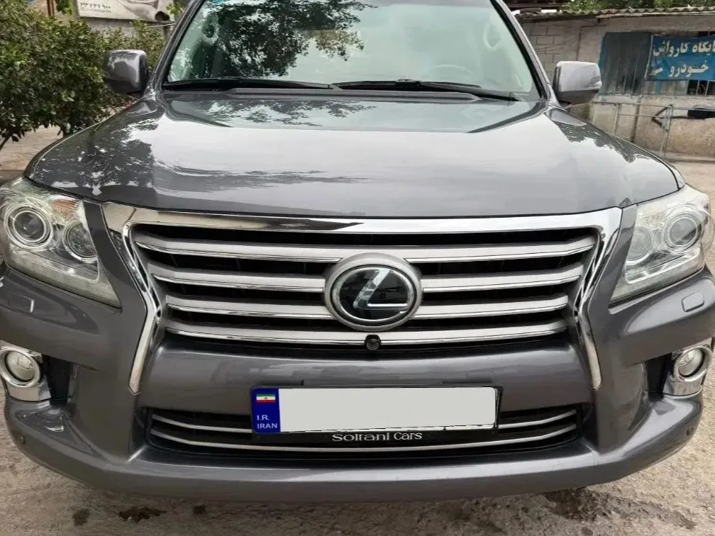 تویوتا لکسوس LX 570