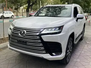 تویوتا لکسوس LX 600