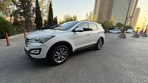 هیوندا هیوندای سانتافه 4 سیلندر دو دیفرانسیل