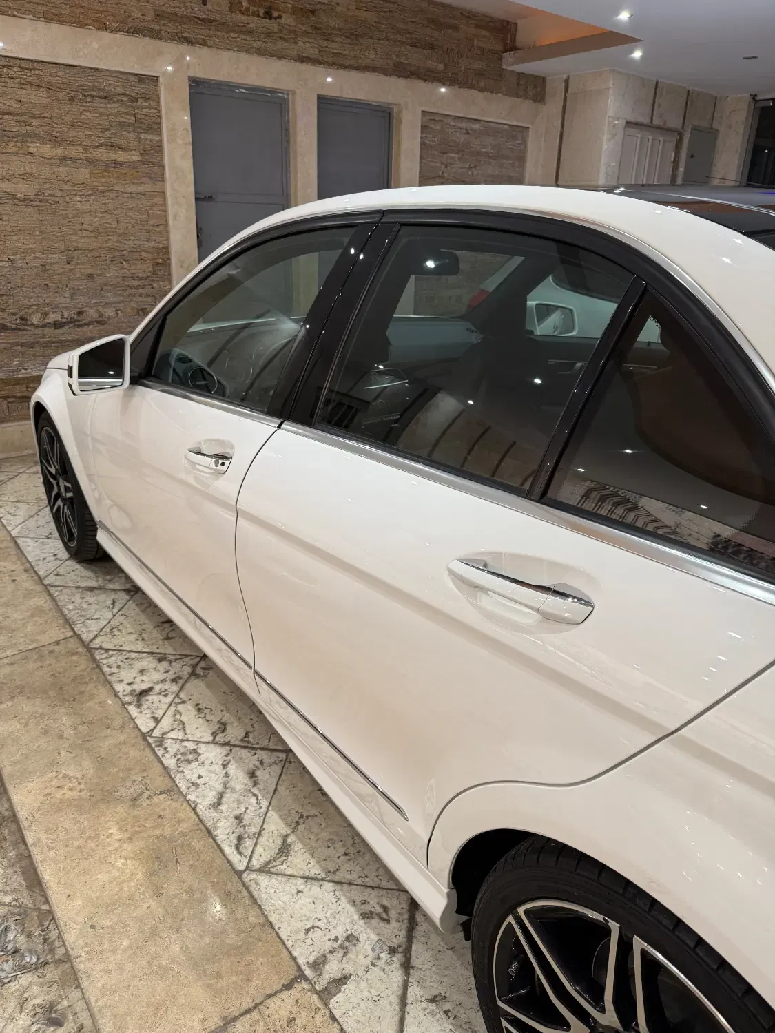 بنز کلاس C C200L