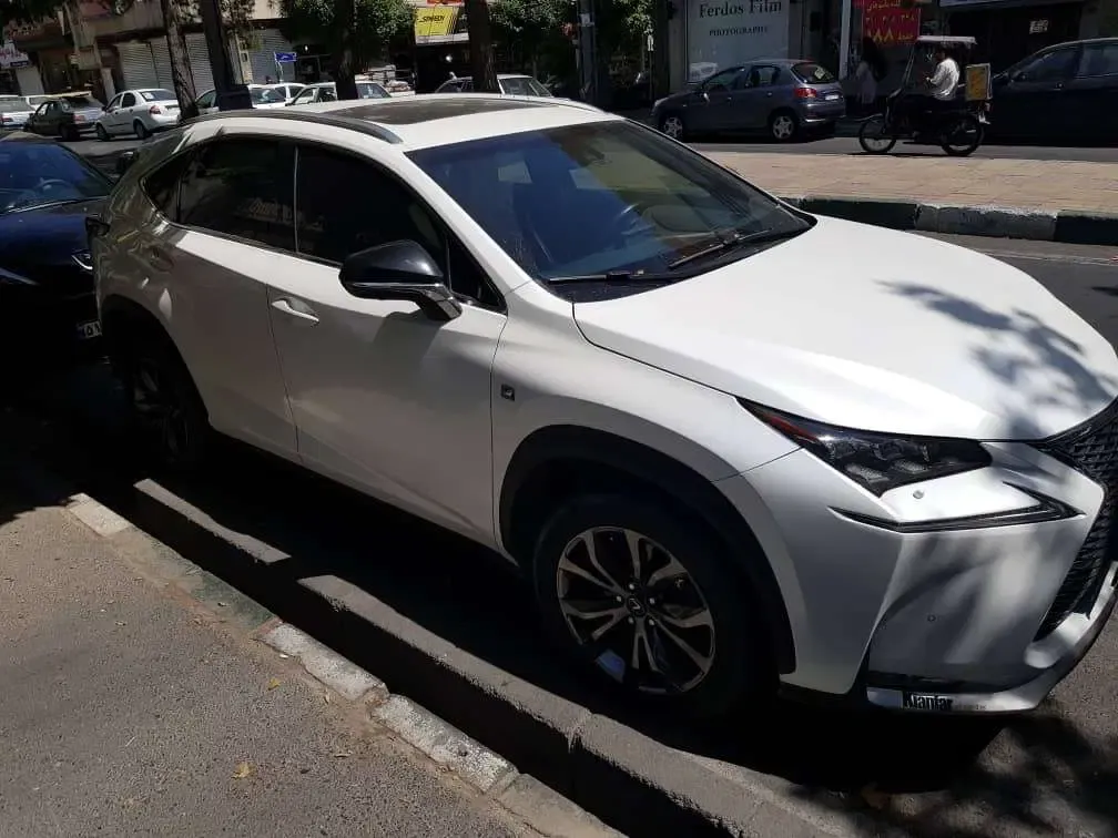 تویوتا لکسوس NX 200 توربو