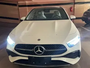 بنز کلاس A سدان A200L