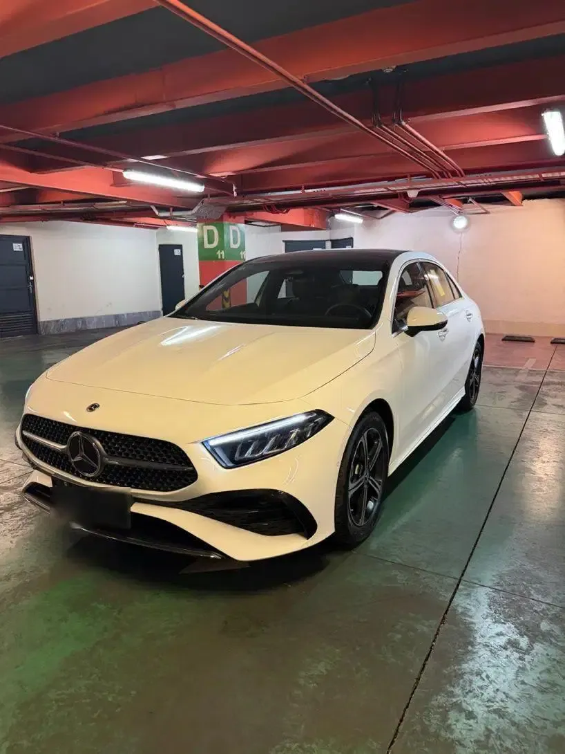 بنز کلاس A سدان A200L