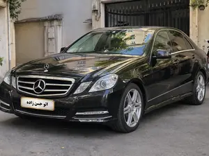 بنز کلاس E E200