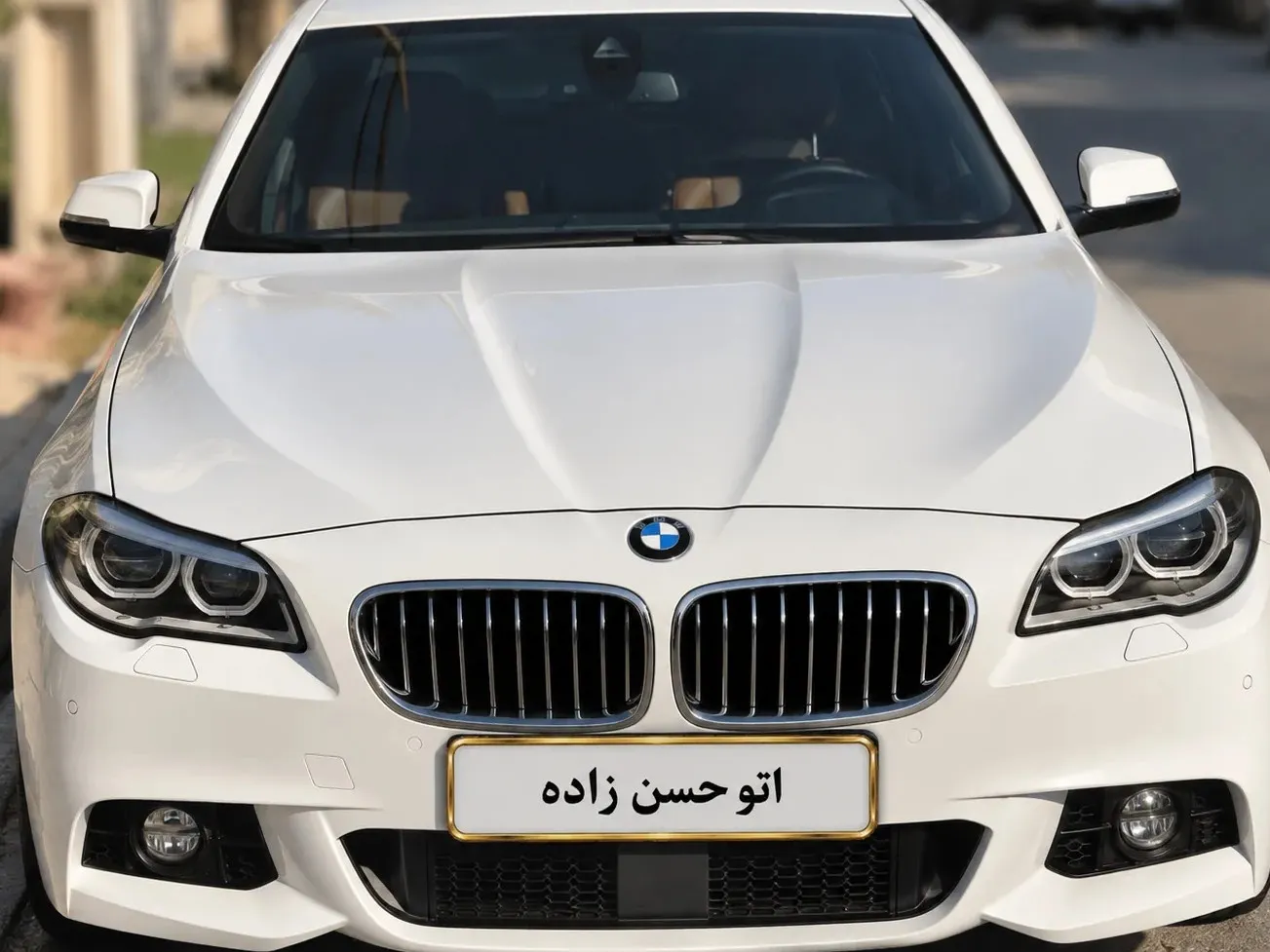 بی ام و سری 5 528i