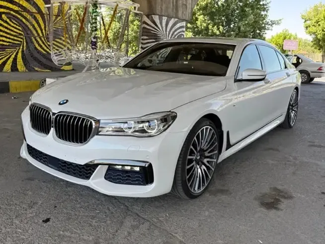 بی ام و سری 7 730li