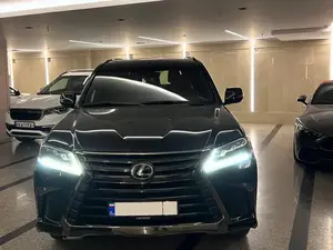 تویوتا لکسوس LX 570