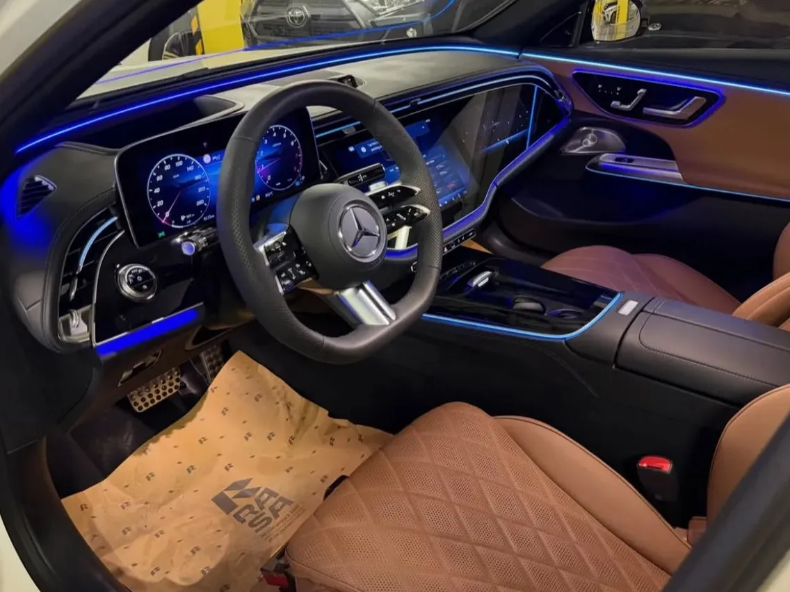 بنز کلاس E E300