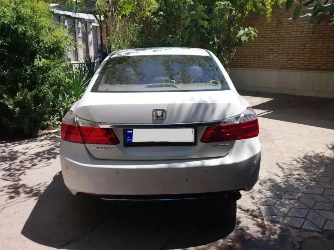 هوندا آکورد EXL
