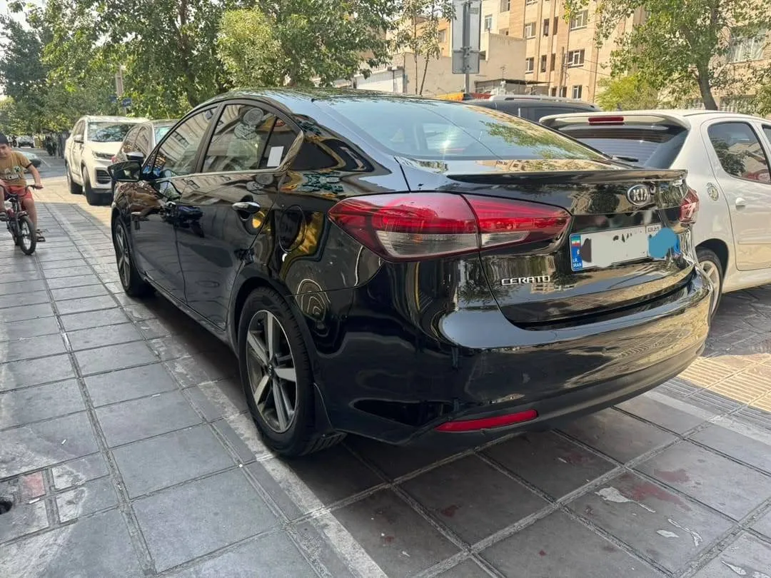 کیا موتورز کیا سراتو 2.0 لیتر اتوماتیک GT لاین