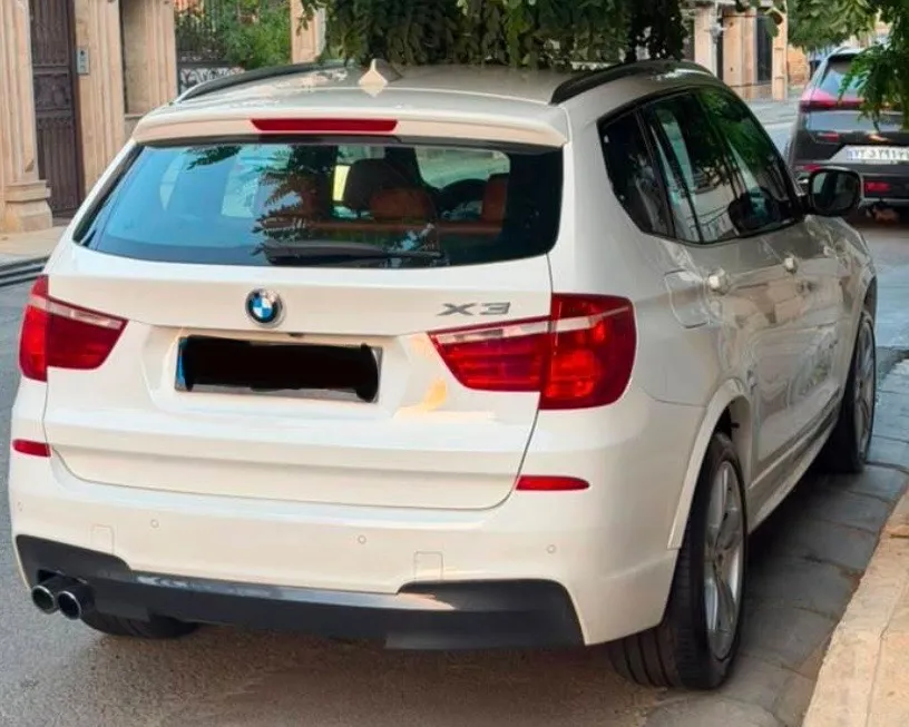 بی ام و X3 28