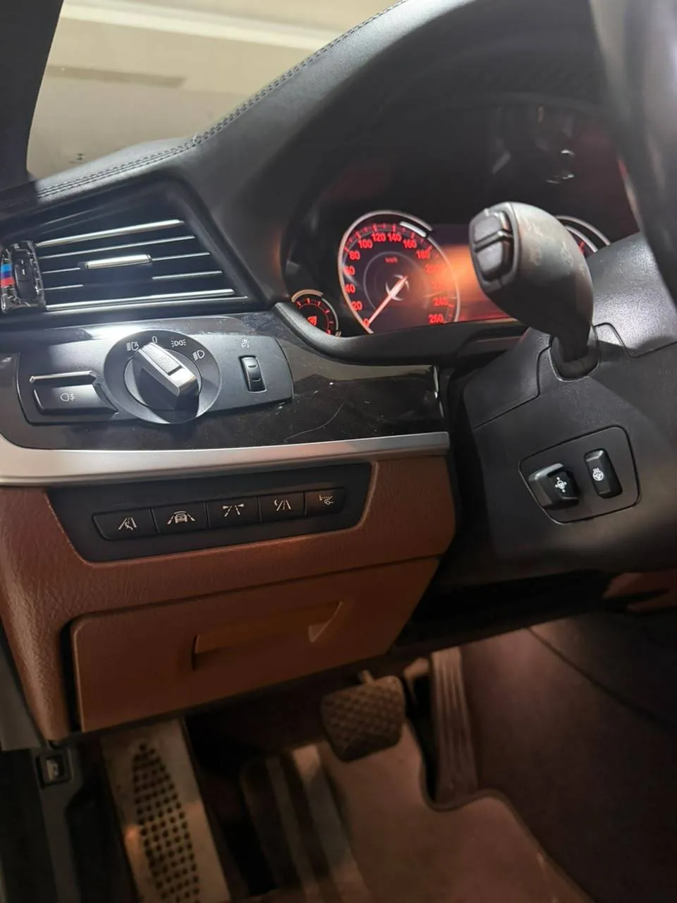 بی ام و سری 5 سدان 530i