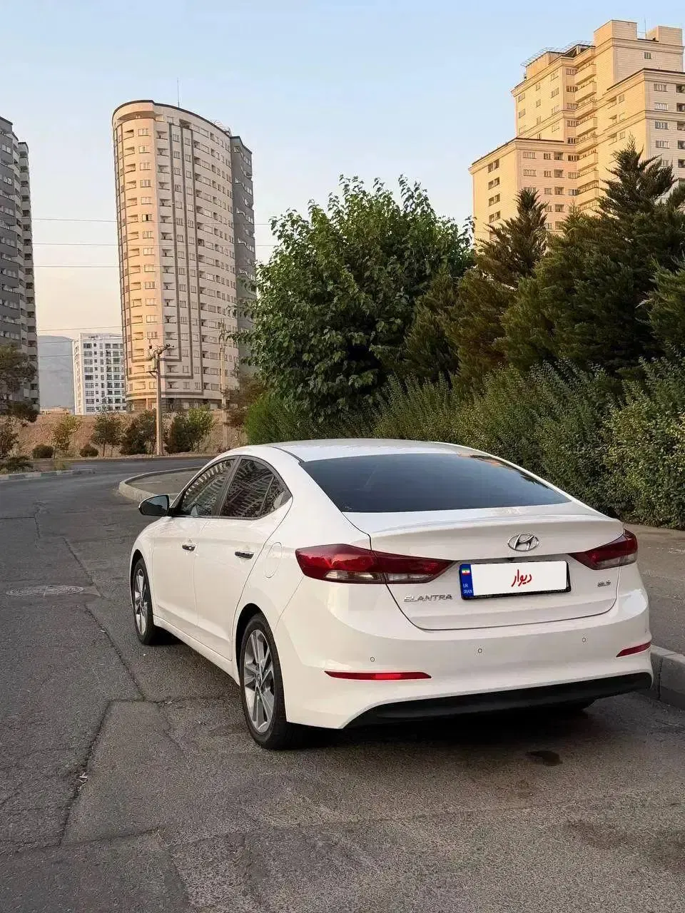 هیوندا هیوندای النترا 1.8 لیتر