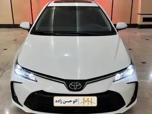 تویوتا کرولا هیبرید 1.8 لیتر