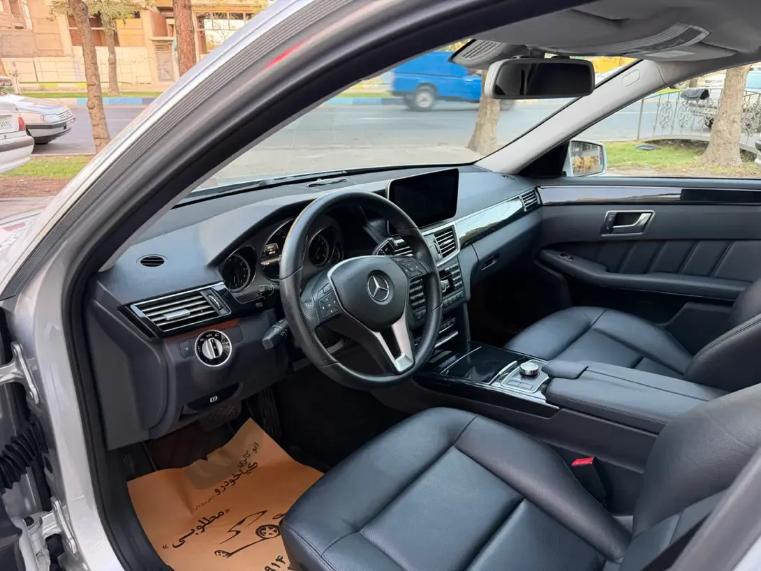 بنز کلاس E E200