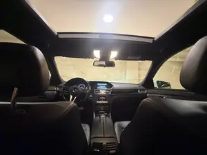 بنز کلاس E E200