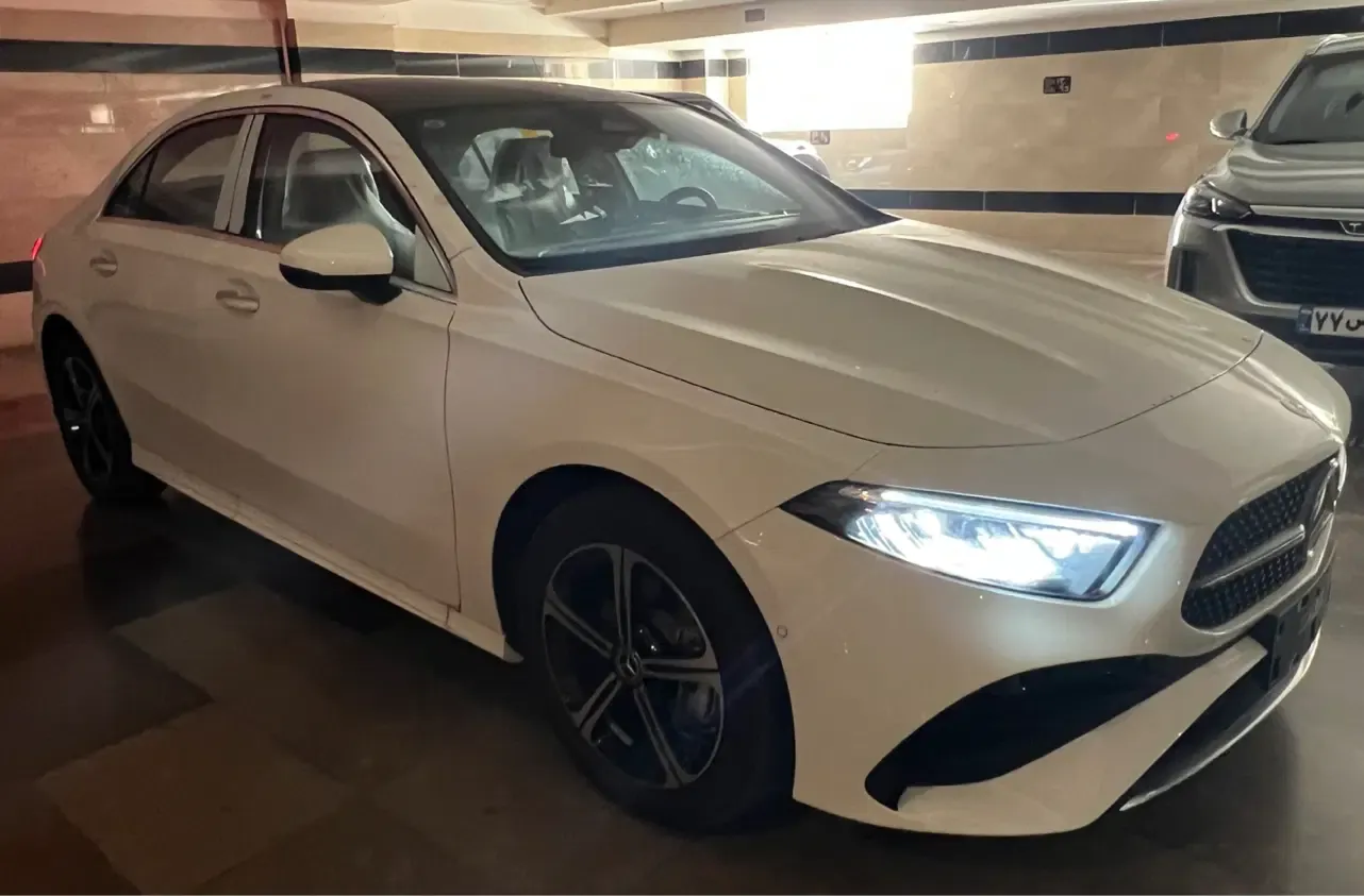 بنز کلاس A سدان A200L