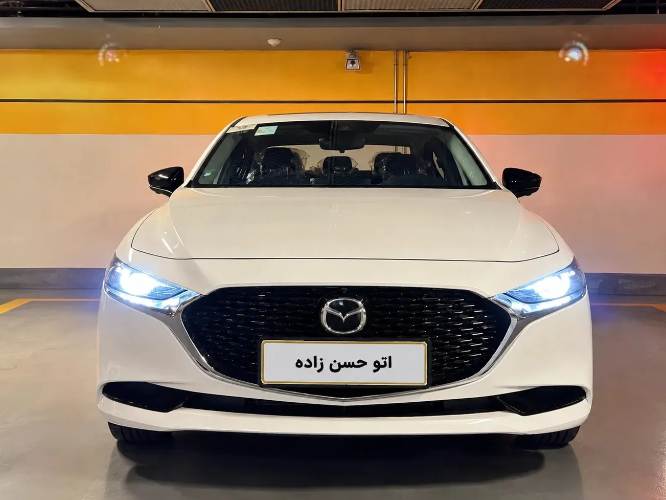 مزدا 3 وارداتی 2.0 لیتر پریمیوم