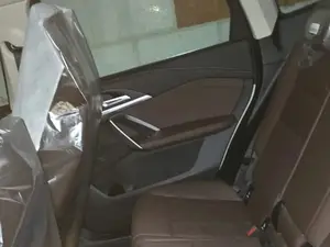 بی ام و IX1 برقی