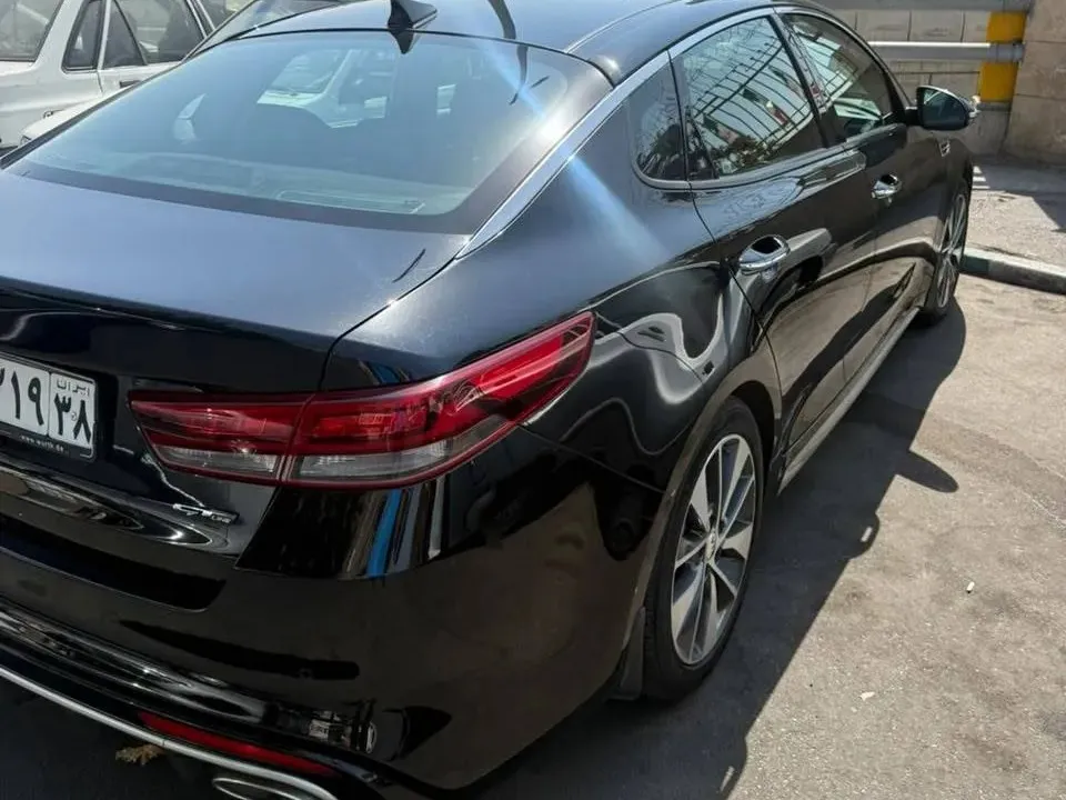 کیا موتورز کیا اپتیما 4 سیلندر GT لاین
