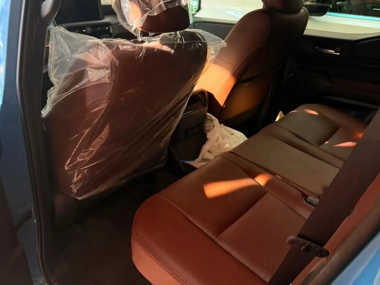 تویوتا پرادو چهار در ادونچر 2.4 لیتر توربو