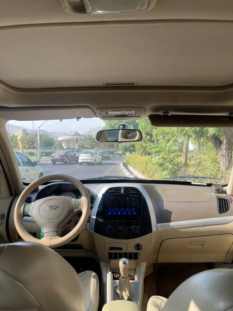 مدیران خودرو ام وی ام X33 دنده ای