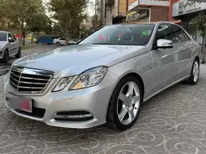 بنز کلاس E E200