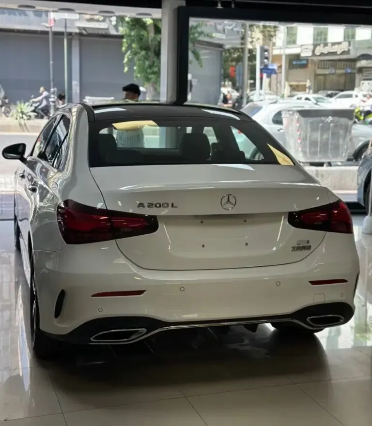 بنز کلاس A سدان A200L