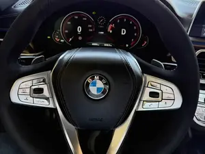 بی ام و سری 7 730li