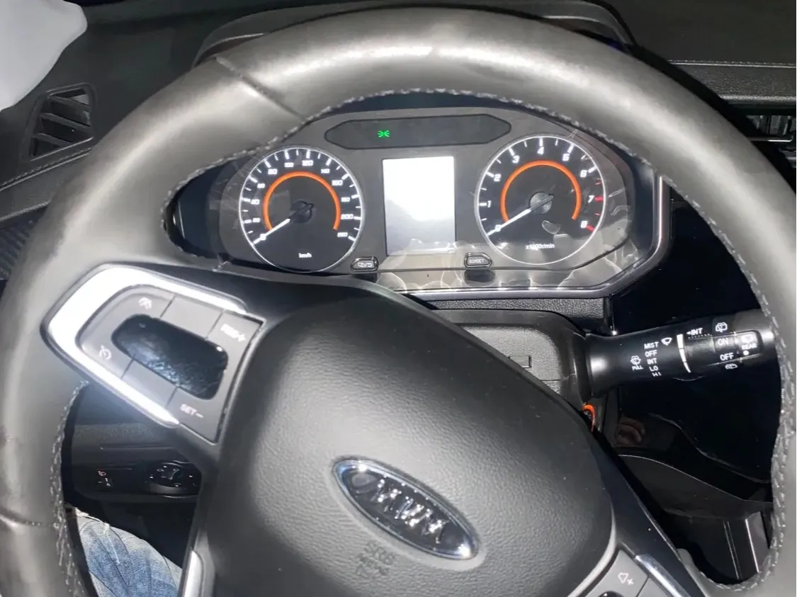 مدیران خودرو ام وی ام X22 PRO دنده ای