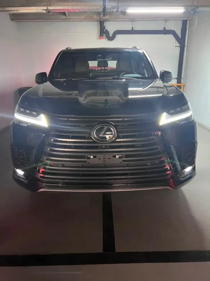 تویوتا لکسوس LX 600