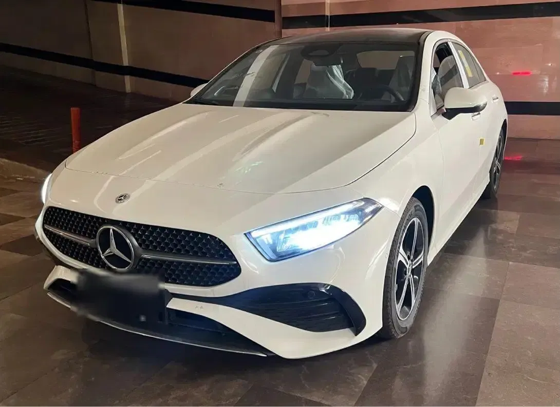 بنز کلاس A سدان A200L