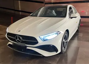 بنز کلاس A سدان A200L