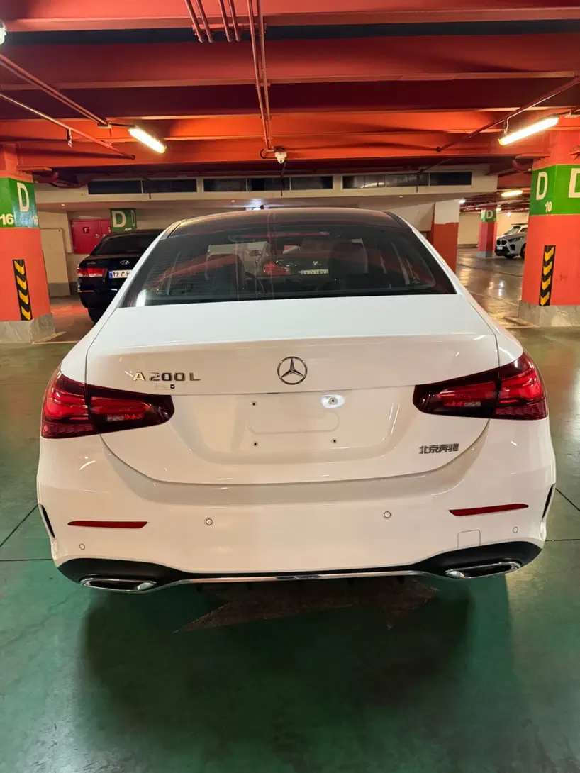 بنز کلاس A سدان A200L