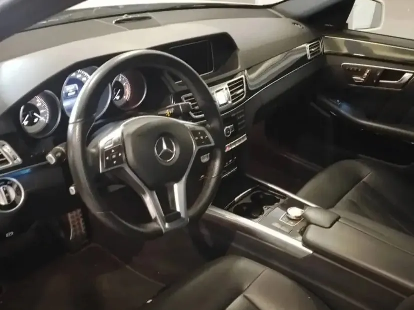 بنز کلاس E E200