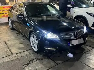 بنز کلاس C C200L