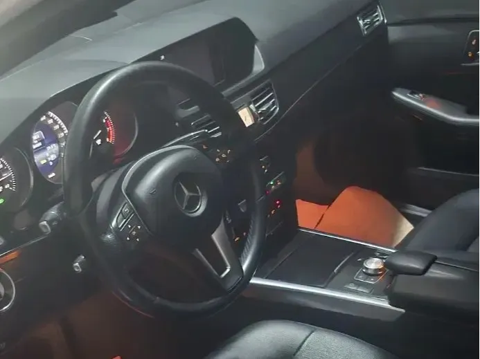 بنز کلاس E E200