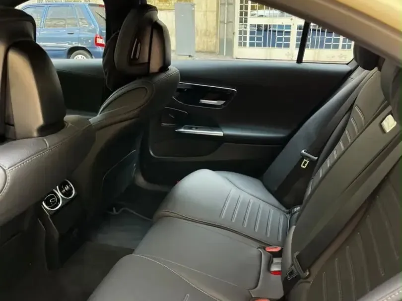 بنز کلاس C C200L