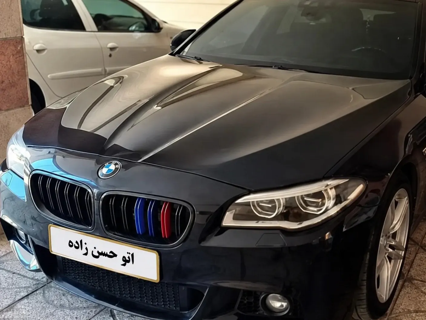 بی ام و سری 5 528i