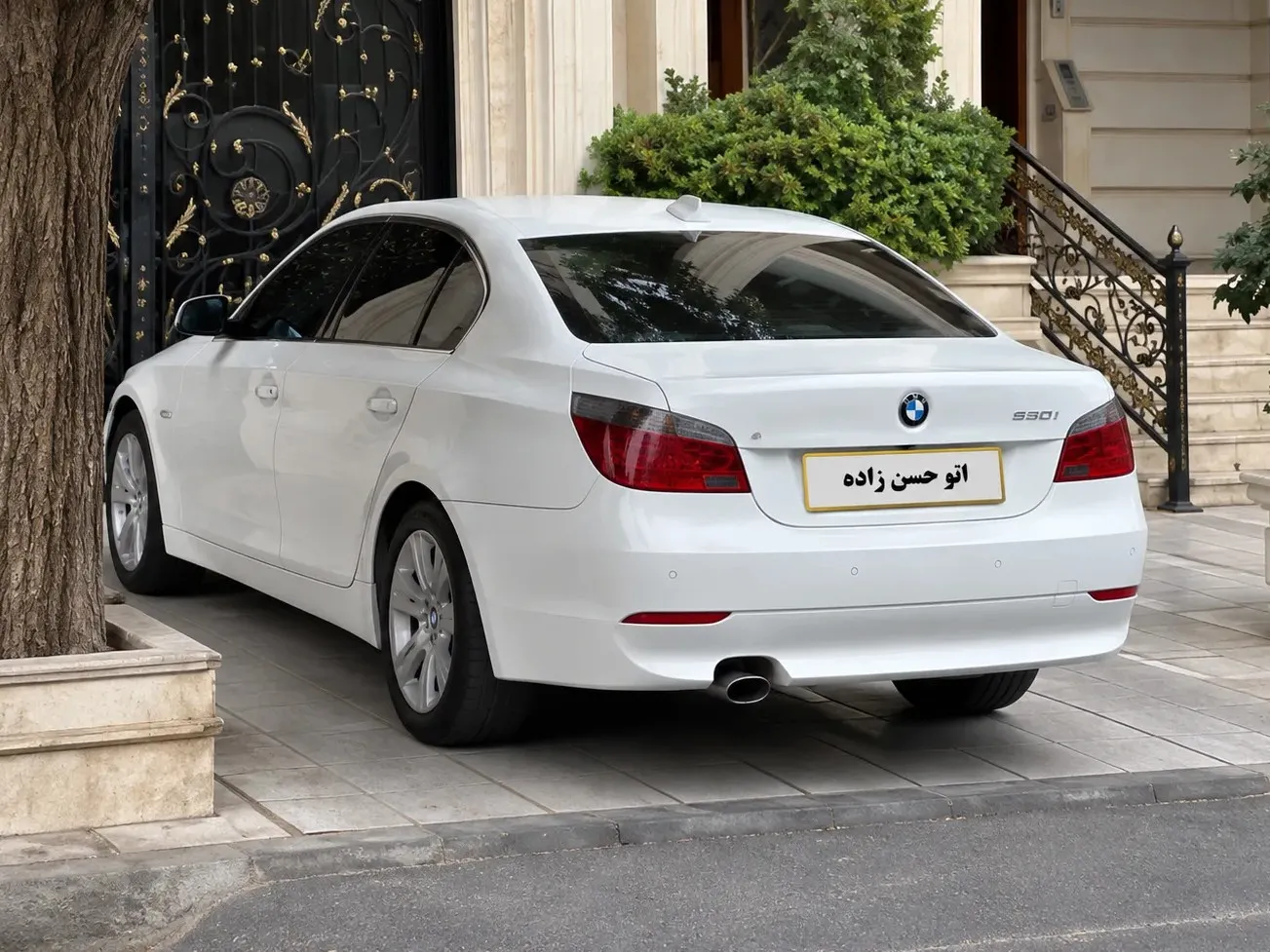 بی ام و سری 5 سدان 530i